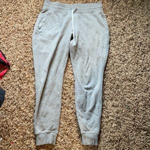 Lululemon joggers